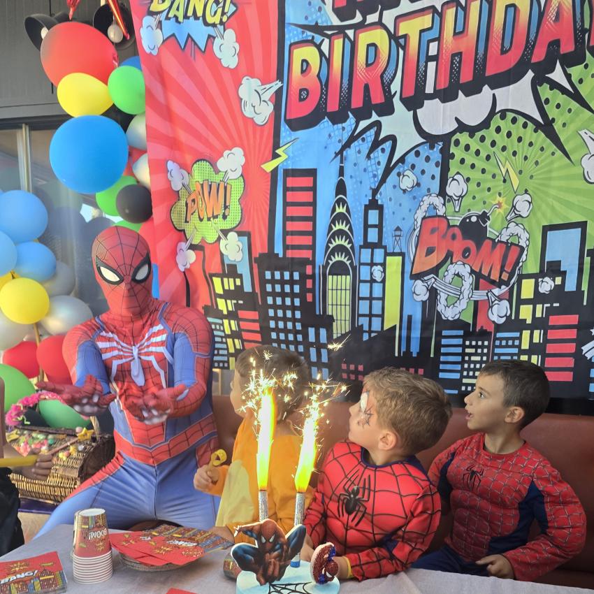 les-anniversaires-de-miss-framboise 2